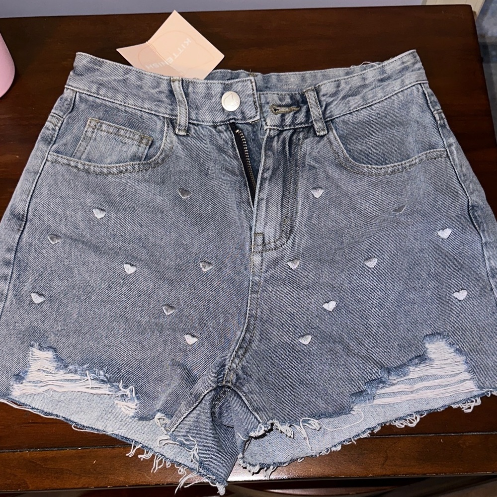Kittenish Distressed Blue Jean Shorts w Hearts